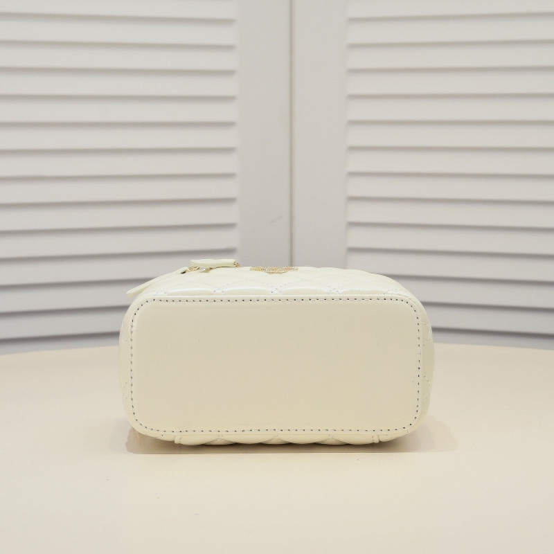 Ch**el cosmetic bags